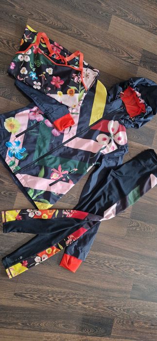 Уникален дамски спортен екип Ted Baker