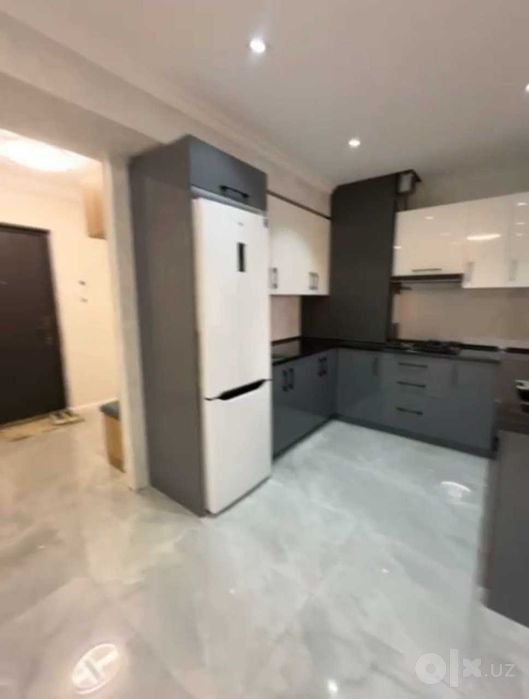 Kvartira sotiladi novostroyka 55 m2