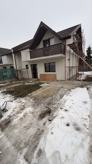 De vanzare casa p+m  in Moara Greci
