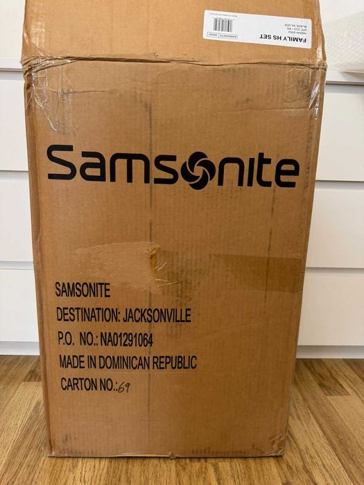 Комплект чемоданов, SAMSONITE, новый