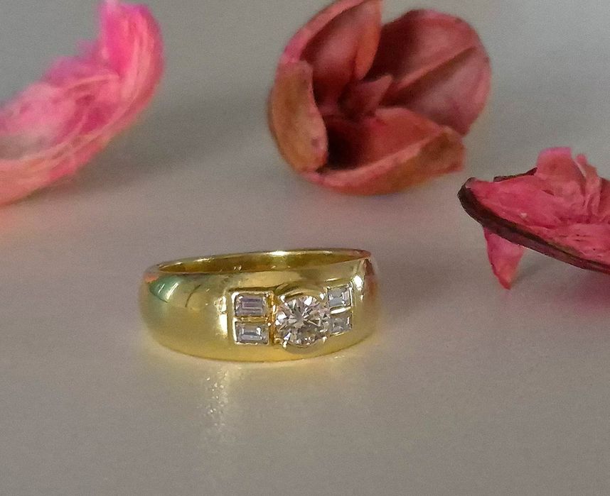 Inel din aur de 18K si 0.53 ct Diamante naturale