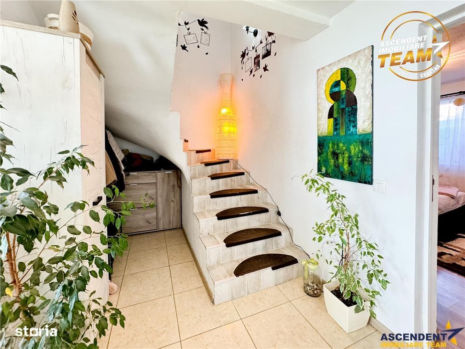 Casa primitoare si apreciabila, areal cu liniste, gradina frumoasa, Sa