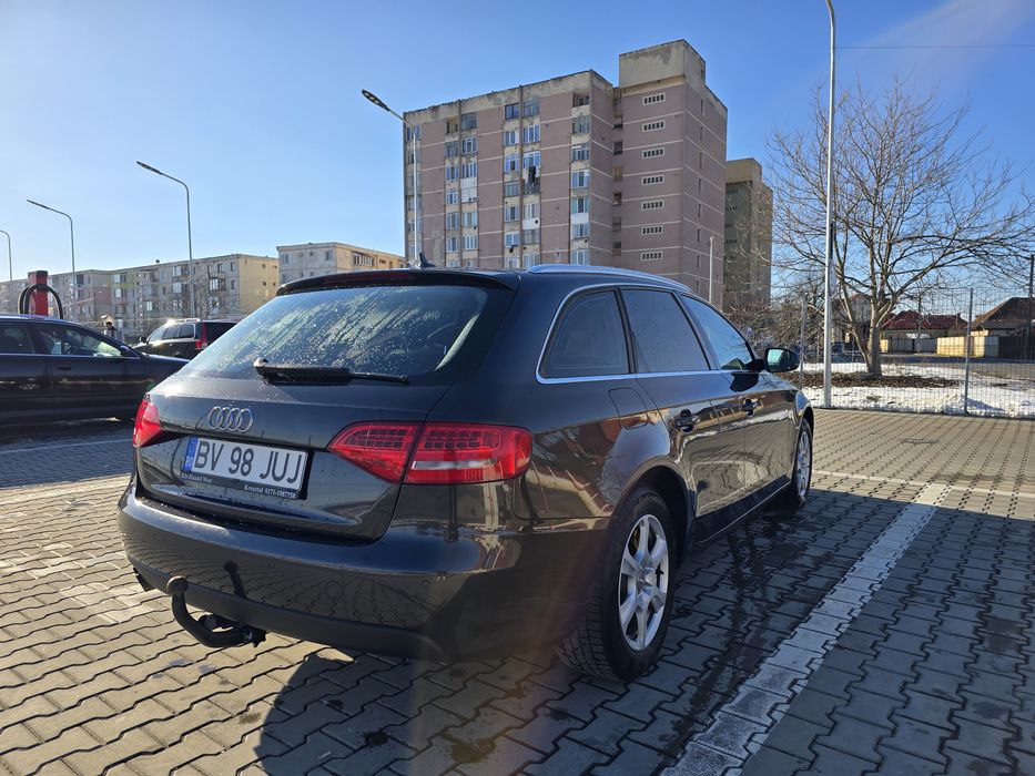 Audi A4 b8 170cp quattro