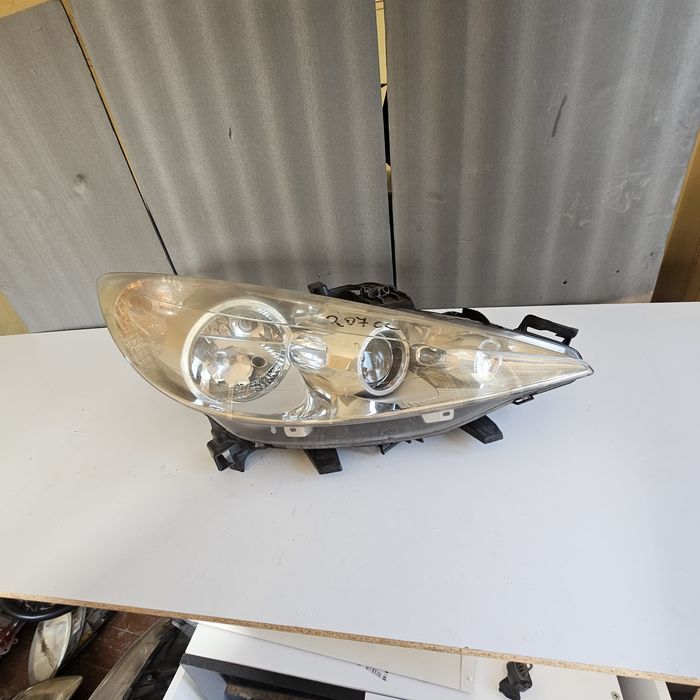 Фарове за Peugeot 207 CC Cabrio (02.2007 - 01.2015), кабрио