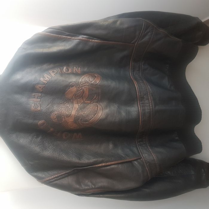 Продавам две рокерски мъжки якета