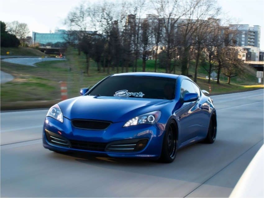 Hyundai Genesis Coupe 2.0 TURBO