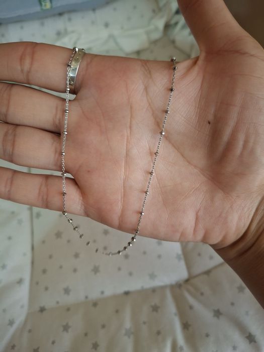Продам серебряную цепочку с шариками