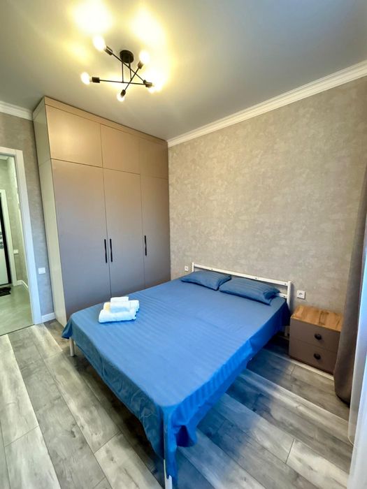 Сдам квартиру посуточно Мухамедханова 12 жк Алтын сапа