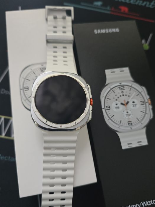 Samsung Watch Ultra 2025 White