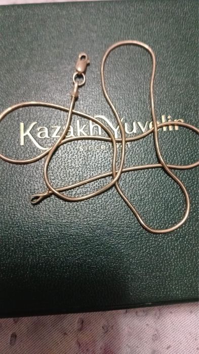 Продам цепочку золотую