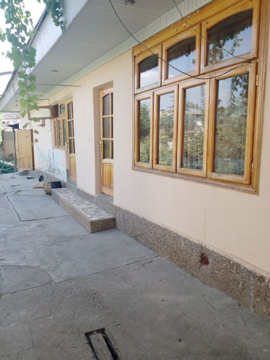 чирчик тройцк канал буйида 8 сотих ховли сотилади 100,000.$