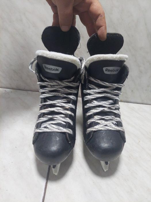 Patine 1133 hochei hockey Reebok marime 29,5 (19,5  cm)