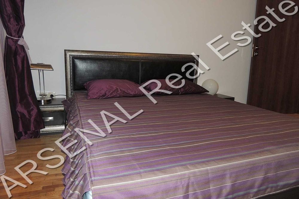 Дава се под наем Двустаен апартамент в София, Център - 77 кв.м за 800 € - Снимка #2