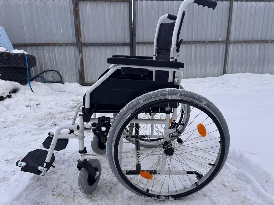 Инвалидный коляска