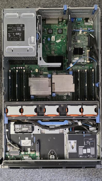 Server DELL E02S