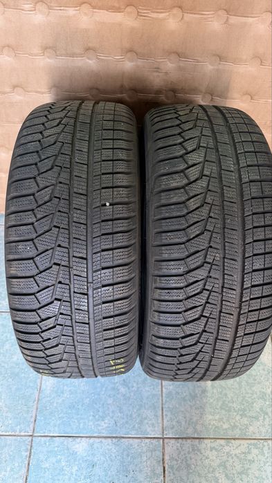 215/50/17 95V  M+S 2 buc Hankook