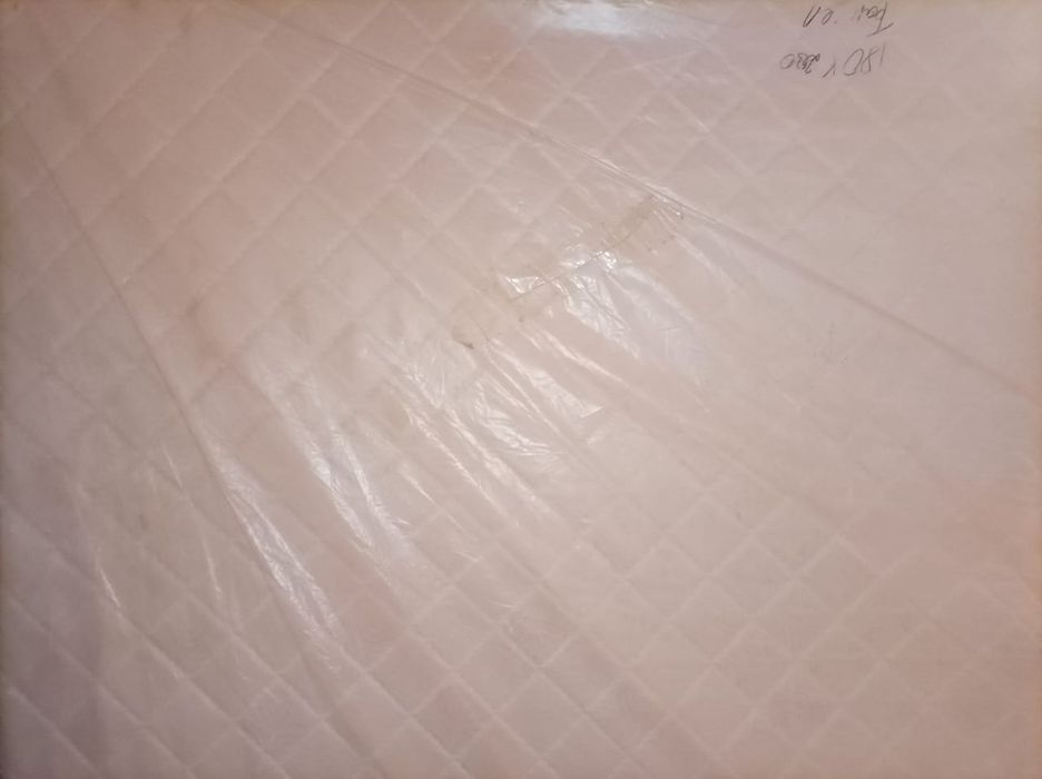 Продам матрас 180 на 200 новый