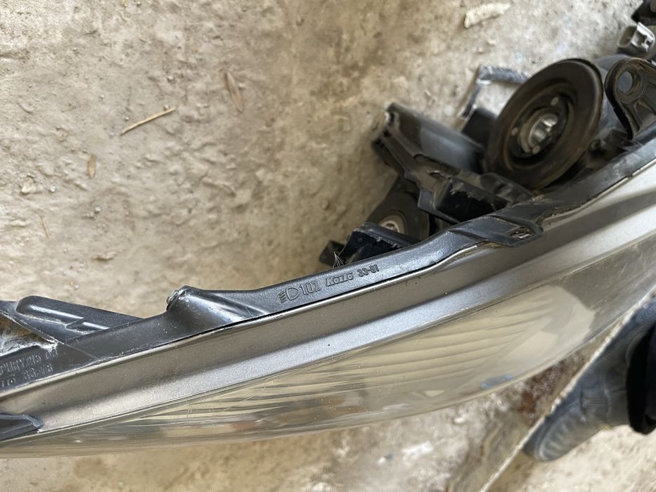 Фары передний Лексус РХ 330