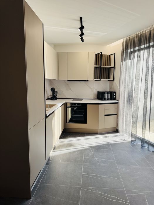 Дава се под наем Двустаен апартамент в Варна, Колхозен пазар - 60 кв.м за 637.5 € - Снимка #7