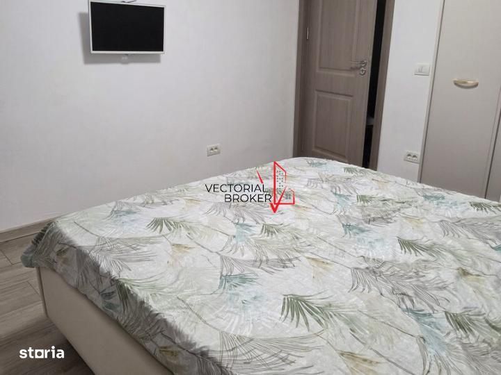 3 cam, semidrcomandate, et.2, renovat, 60mp, centrala, Basarabia-Costi