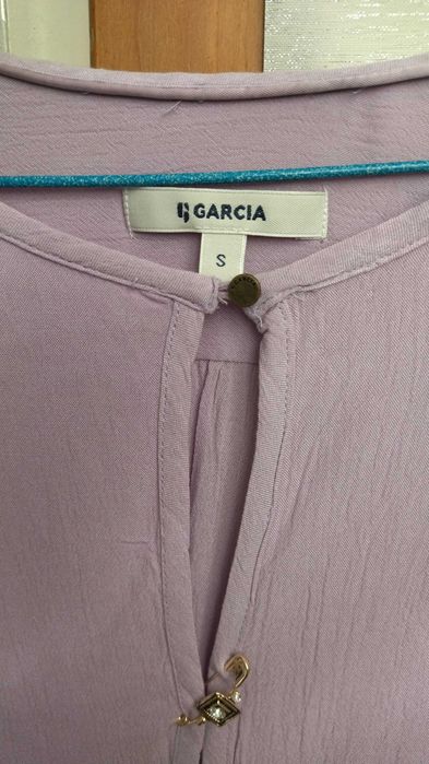 Дамска блуза на марката GARCIA