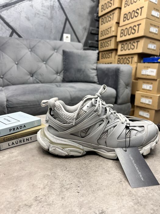 Balenciaga Track
