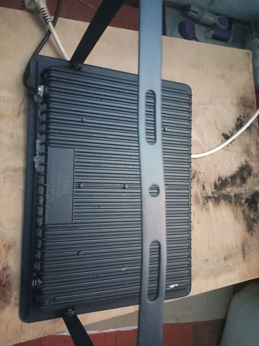 Прожектор 300 w.