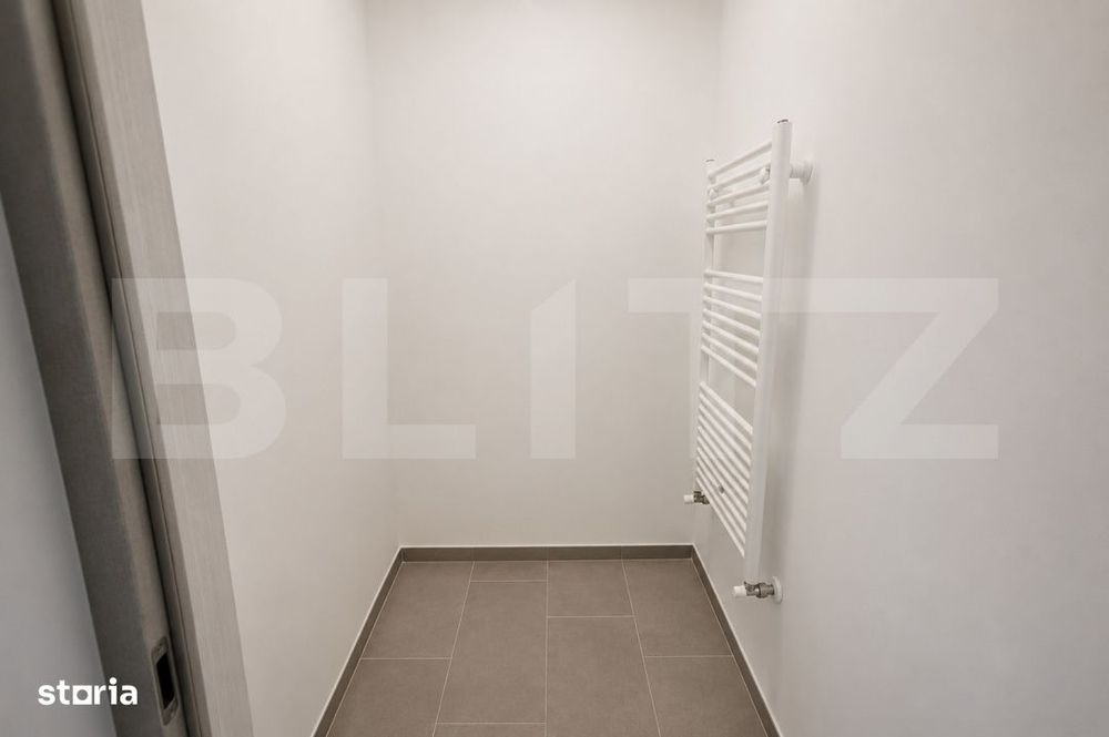 Apartament 3 camere,2 balcoane,pod,pivnita,parcare,etaj 2,zona Joagar