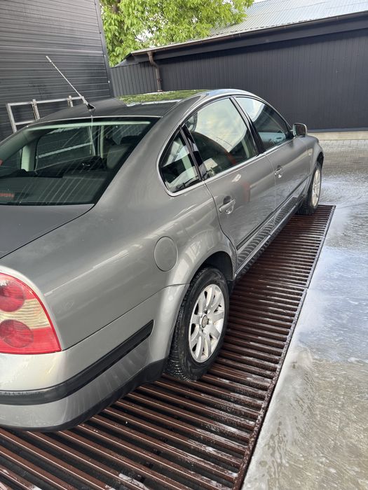 Vând passat B5.5 1.9 tdi