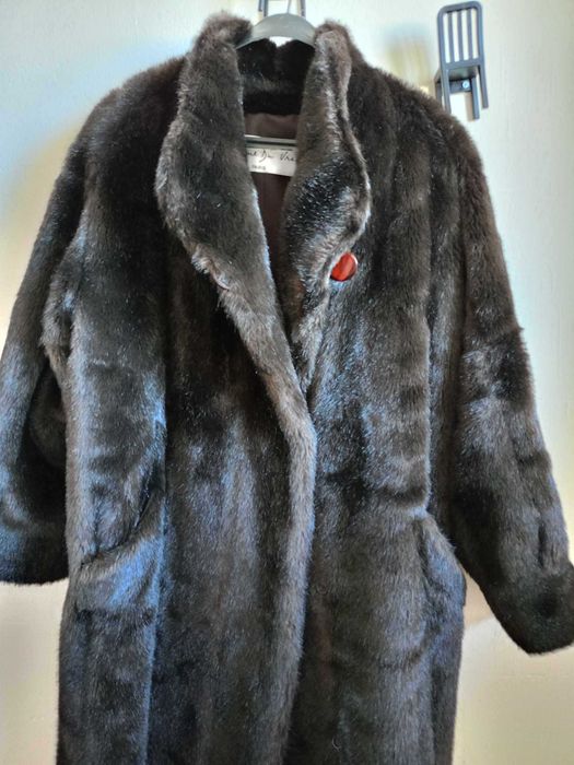 Дамско зимно палто