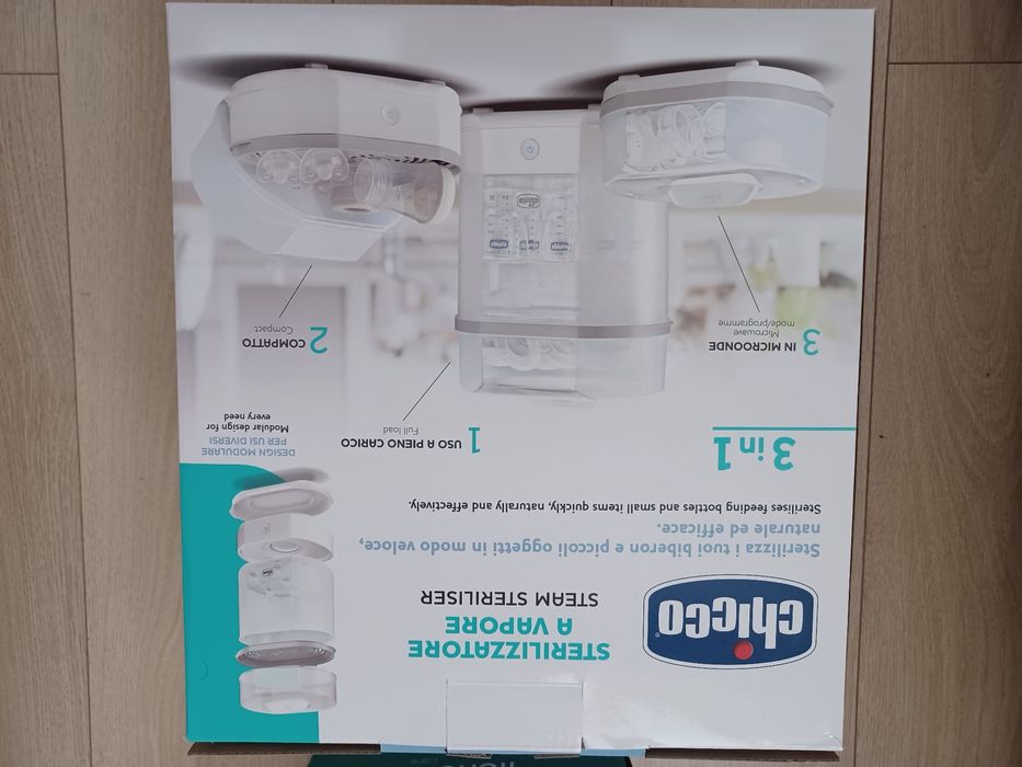Sterilizator biberoane Chicco nou in cutie