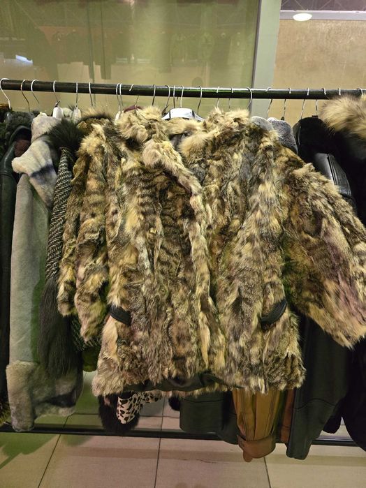 Jacub & Son – Дамски кожени якета, палта, кожуси, сака и елеци | София