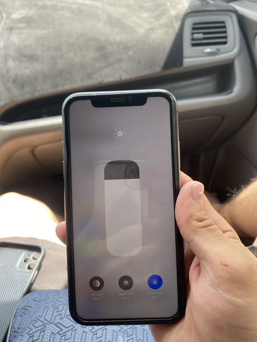 Iphone 11 в хорошем состоянии