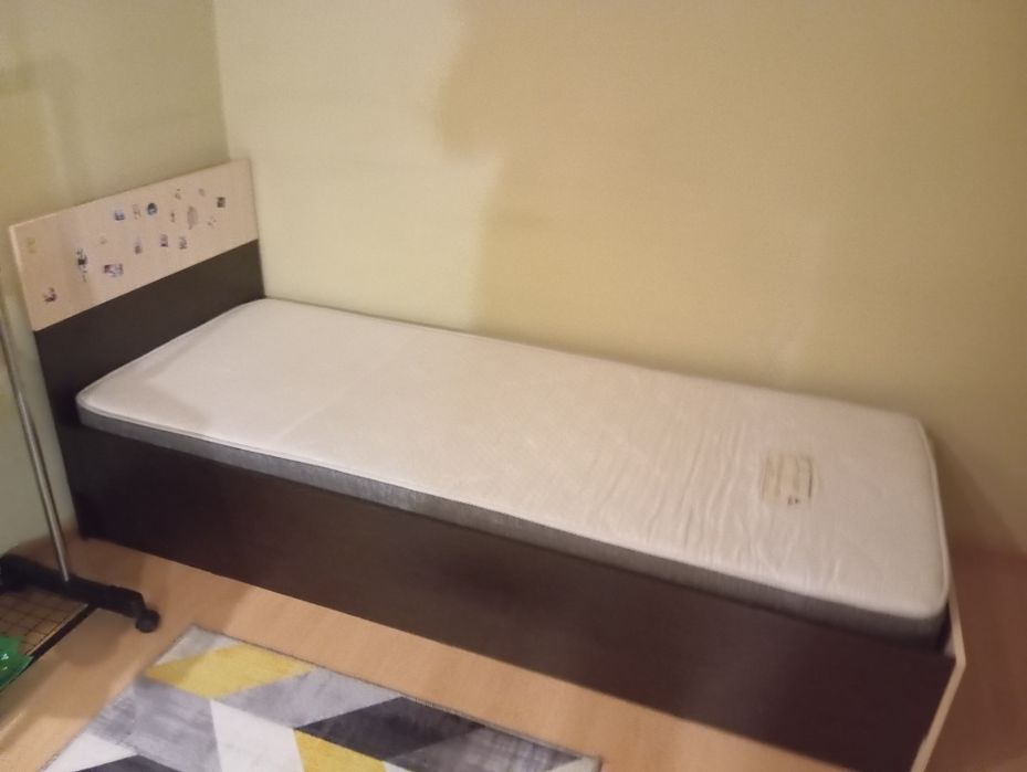 Продам кровать подростковую