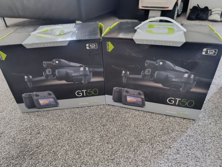 Drona GT50 cu telecomanda cu ecran mare