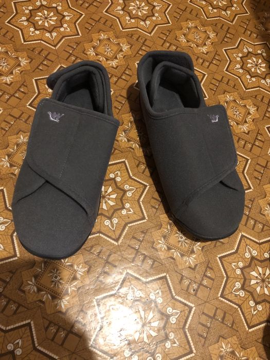 Регулируемая обувь для проблемных ног