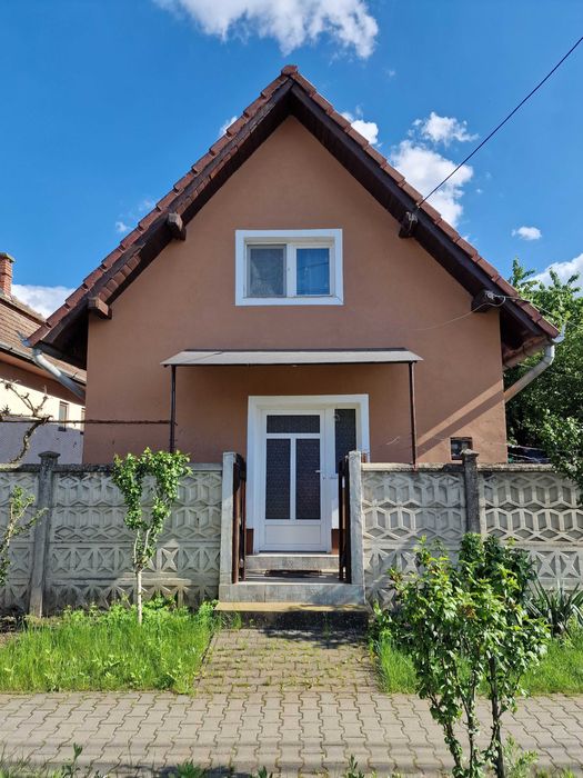 Casa 3 camere, mobilata, zona centrala, ideala pentru muncitori