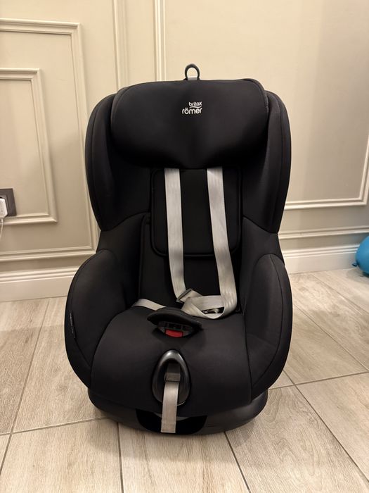 Scaun auto Britax Romer Trifix2 i-Size