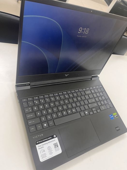 Victus. Core I 5 (14)