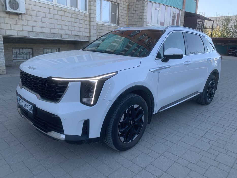 Автомобиль Kia Sorento
