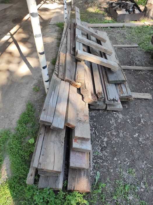 Брус, балки, дрова, доски, пиломатериалы.