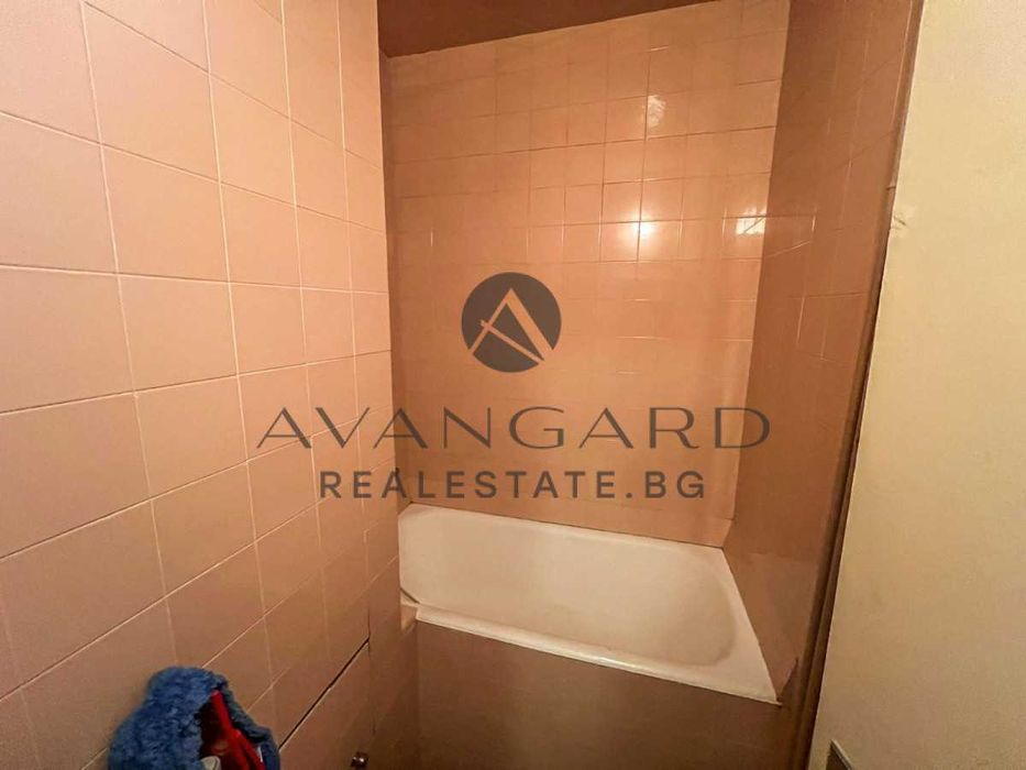 оф.25295 Тристаен реална квадратура/ Тракия