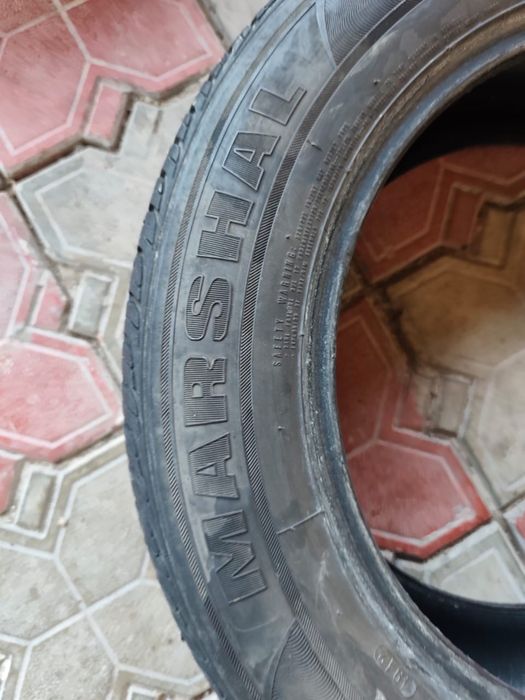 продам шину MARSHAL