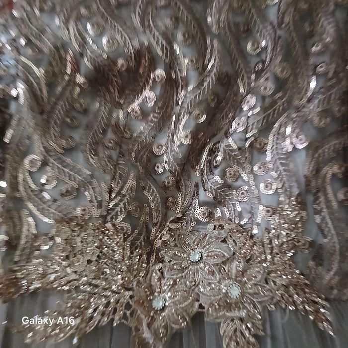 Vecherniy koyne sotiladi.