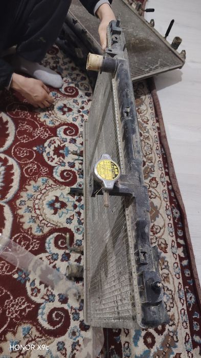 Радиатор  тайота  20.  30