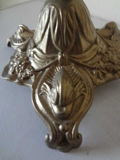 Комплект от 2 бр. бронзови свещника