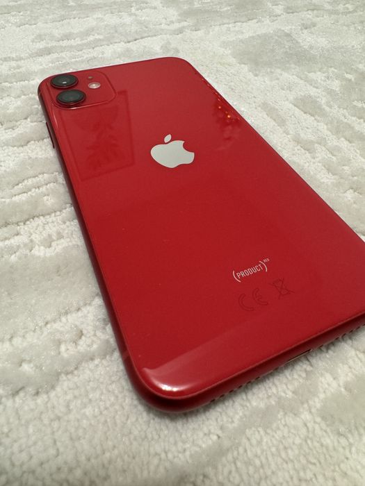 Iphone 11 Red,impecabil, la cutie cu factură de achizite