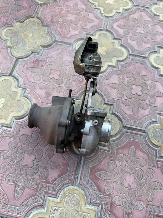 Turbo opel astra J 2000cdti 164c in stare buna