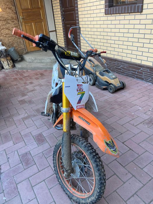 Продам мотоцикл 125 кубов б/у отличное состояние