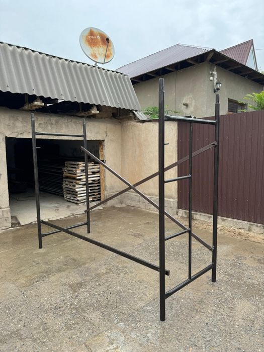 Продаёться  строительный леса новый